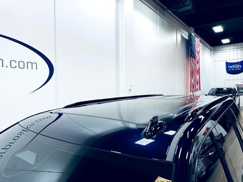 Used 2024 Cadillac Escalade ESV Sport Platinum image 14