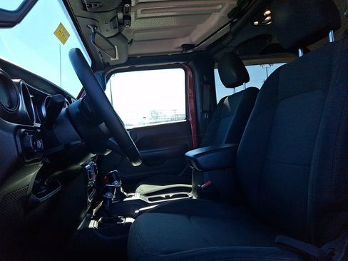 Used 2022 Jeep Wrangler Sport S image 16