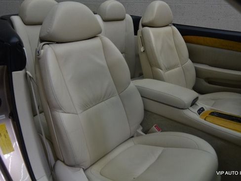 Used 2004 Lexus SC 430 Convertible RWD image 23