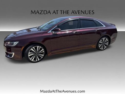 Used 2017 Lincoln MKZ Reserve w/ Luxury Package FWD image 11