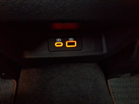 Used 2023 Nissan Altima 2.5 SR w/ SR Premium Package image 16