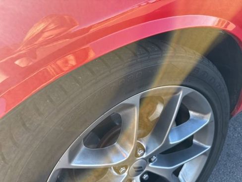 Used 2019 Dodge Challenger GT w/ Plus Package image 10