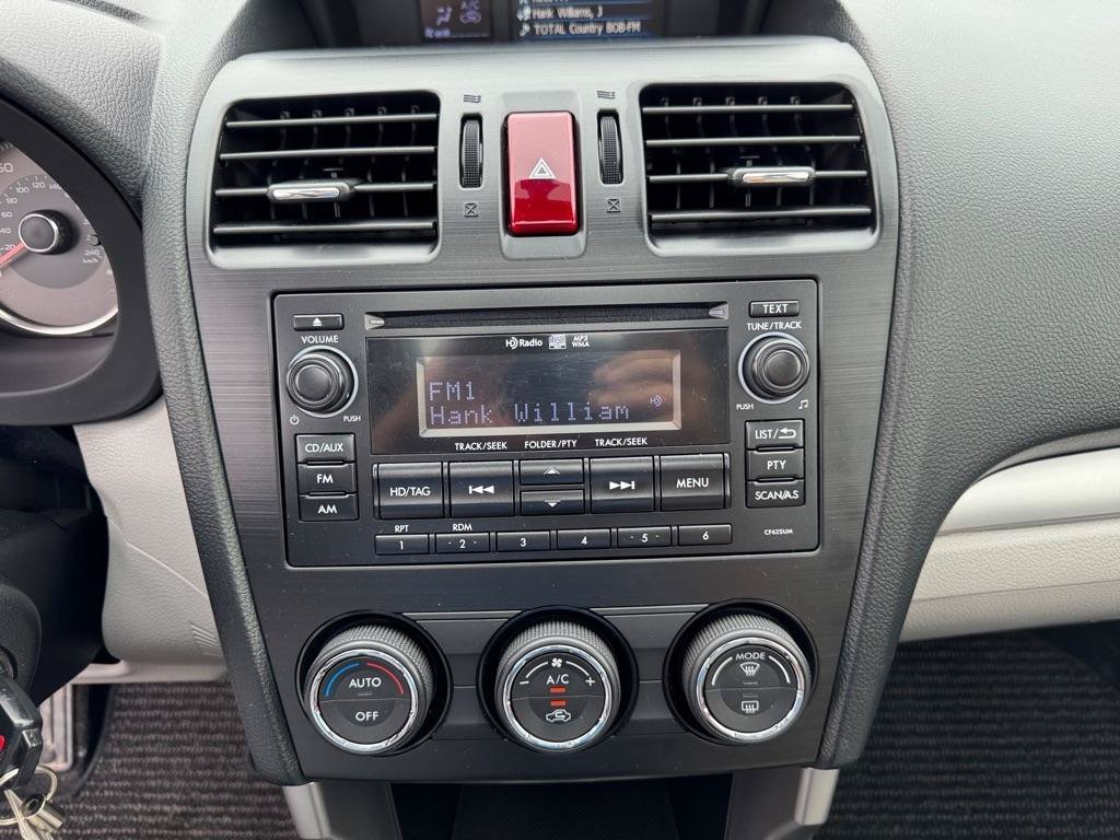 Used 2014 Subaru Forester 2.5i Limited AWD/4WD image 35