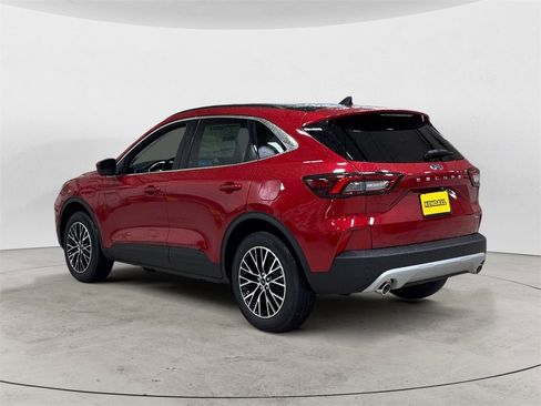 New 2025 Ford Escape SE w/ PHEV Premium Package image 3