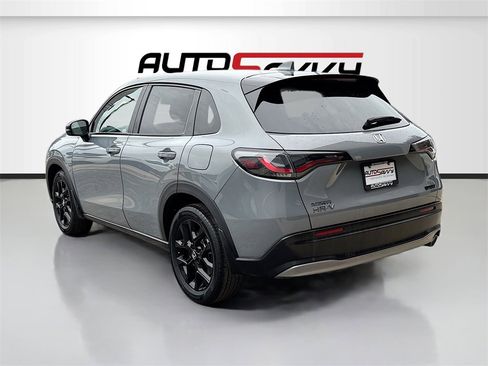 Used 2025 Honda HR-V Sport image 5
