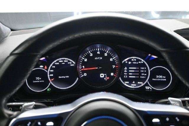 Used 2021 Porsche Cayenne GTS AWD/4WD image 9