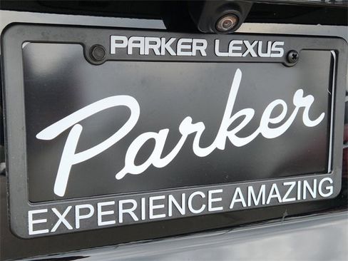 Used 2023 Chevrolet Tahoe Z71 w/ Luxury Package image 32