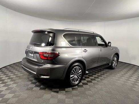Used 2024 Nissan Armada SL image 5
