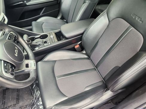 Used 2023 Kia K5 GT-Line image 13