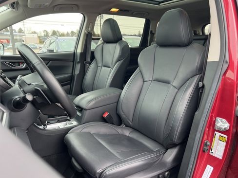 Used 2024 Subaru Ascent Limited w/ Technology Package image 18