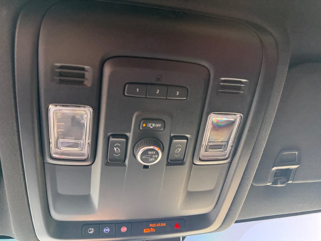 Used 2024 Chevrolet Tahoe RST w/ RST Performance Edition AWD/4WD image 40