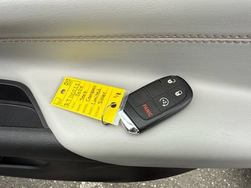 Used 2024 Jeep Compass Limited AWD/4WD image 15