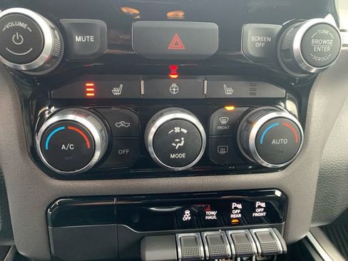 Used 2022 RAM 1500 Big Horn image 33