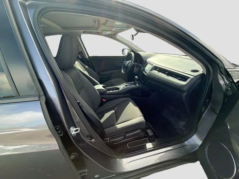 Used 2021 Honda HR-V EX image 30
