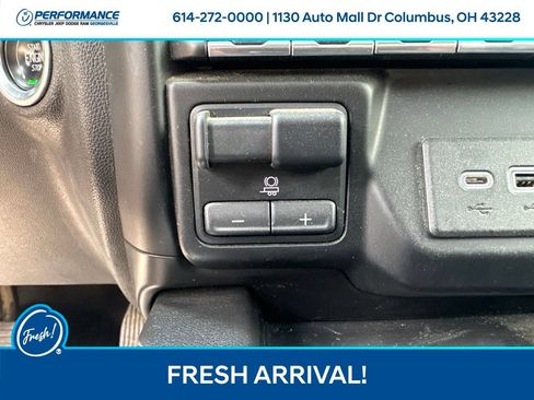 Used 2021 GMC Sierra 1500 AT4 w/ AT4 Premium Package AWD/4WD image 24