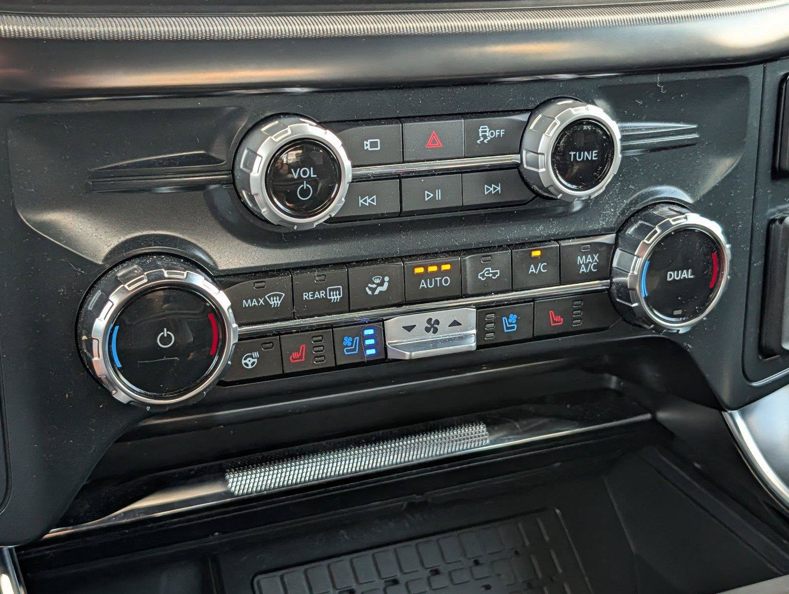 Used 2025 Ford F150 Raptor AWD/4WD image 19