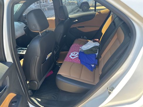 Used 2018 Chevrolet Equinox Premier FWD image 10