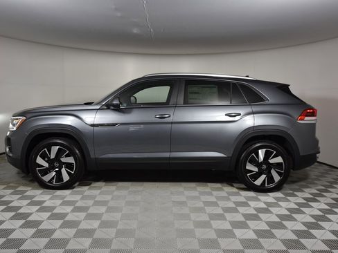 New 2025 Volkswagen Atlas Cross Sport SE image 4