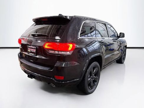 Used 2015 Jeep Grand Cherokee Altitude image 6