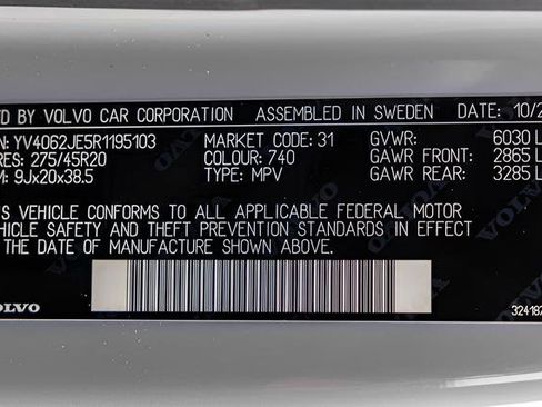 Used 2024 Volvo XC90 B6 Plus image 31