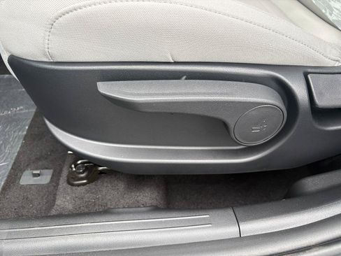 New 2026 Hyundai Tucson SE FWD image 16