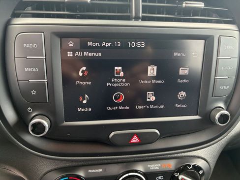 Used 2025 Kia Soul LX w/ LX Technology Package FWD image 20