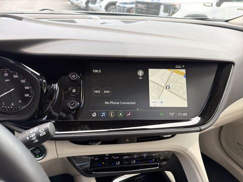Used 2023 Buick Envision Avenir FWD image 23