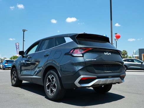 Used 2024 Kia Sportage LX AWD/4WD image 8