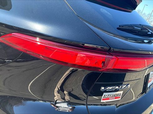 Used 2021 Toyota Venza XLE w/ Softex Package image 27