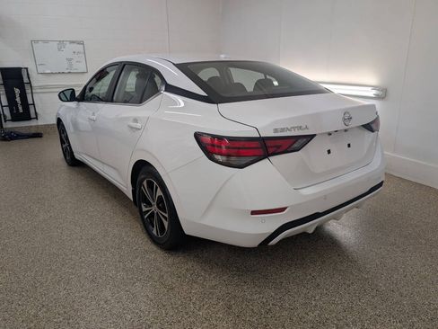 Used 2021 Nissan Sentra SV FWD image 3