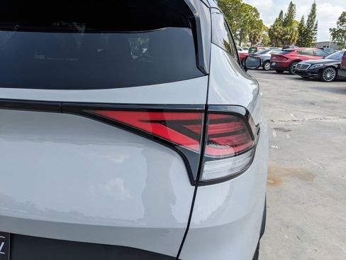 Certified 2025 Kia Sportage X-Pro Prestige image 11