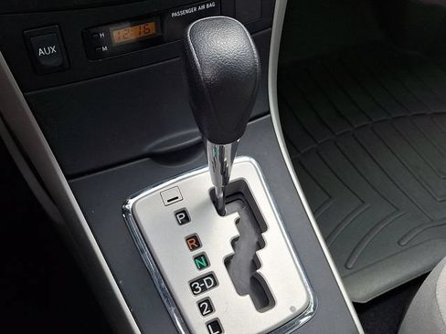 Used 2010 Toyota Corolla LE FWD image 15