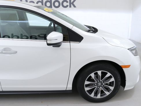 Used 2023 Honda Odyssey EX-L image 10