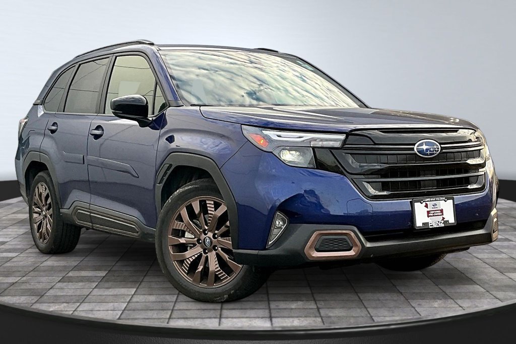 Used 2025 Subaru Forester Sport AWD/4WD image 3