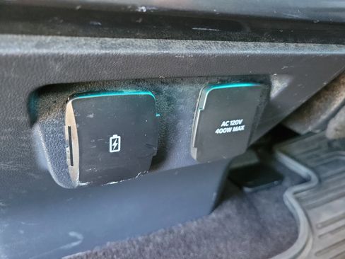 Used 2022 Ford F150 XLT w/ Equipment Group 302A High image 18