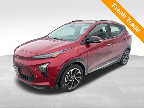 Used 2022 Chevrolet Bolt EUV Premier w/ Sun & Sound Package image 1
