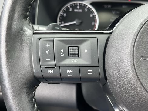 Used 2023 Nissan Pathfinder SL w/ SL Premium Package AWD/4WD image 24