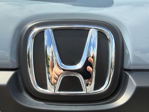 Certified 2023 Honda Passport TrailSport image 36