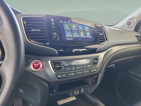 Used 2022 Honda Pilot Special Edition image 12