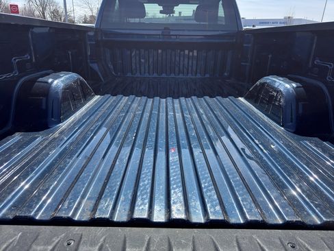 Used 2022 Chevrolet Silverado 1500 W/T w/ WT Value Package image 8