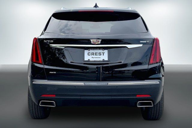Used 2025 Cadillac XT5 Luxury w/ LPO, Floor Liner Package AWD/4WD image 3