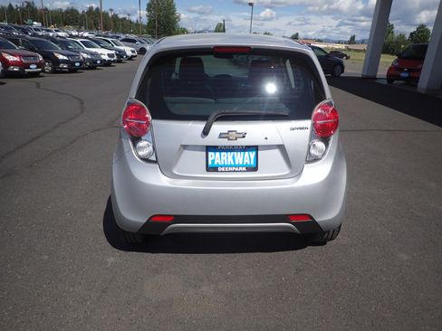 Used 2015 Chevrolet Spark LT image 4