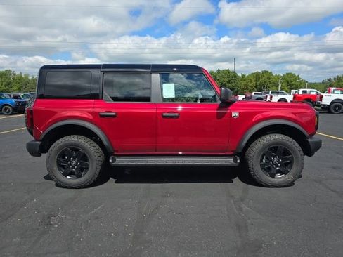 New 2025 Ford Bronco Big Bend image 8