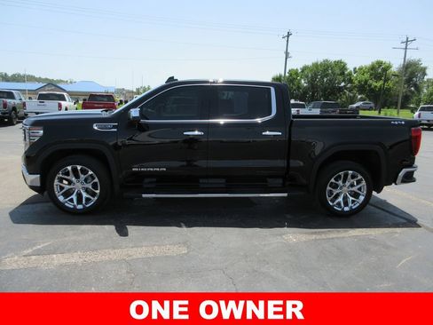 Certified 2023 GMC Sierra 1500 SLT w/ SLT Premium Package AWD/4WD image 9
