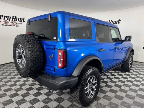 Used 2025 Ford Bronco Badlands AWD/4WD image 6