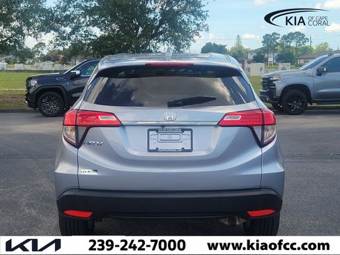 Used 2022 Honda HR-V LX image 5