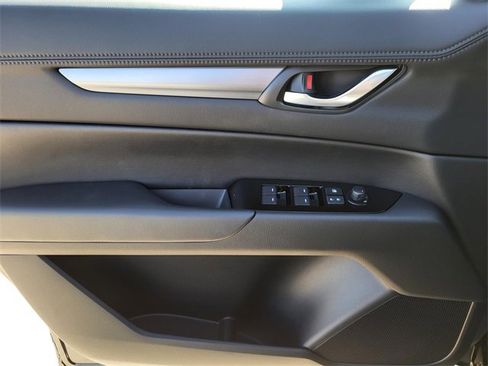 New 2025 MAZDA CX-5 AWD 2.5 S w/ Select Package image 12