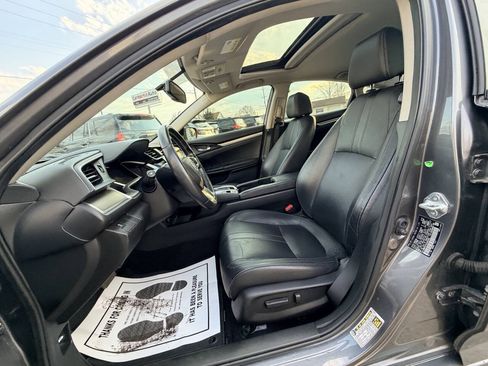 Used 2018 Honda Civic EX-L image 26