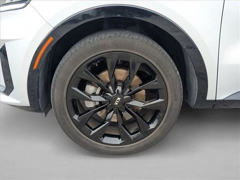 Used 2021 Kia Sorento SX image 29