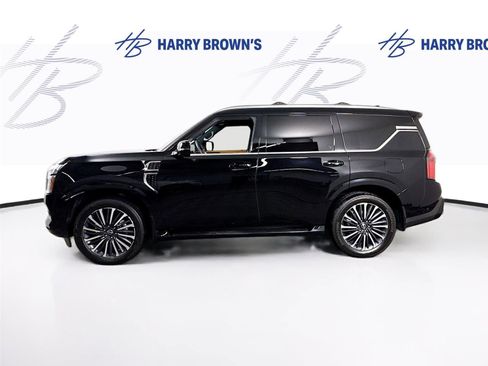Used 2025 Nissan Armada Platinum Reserve w/ Convenience Package image 30